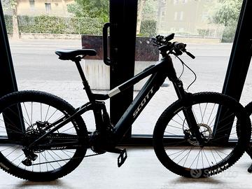 Scott Strike 930 perfetto stato solo 800km