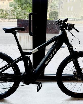 Scott Strike 930 perfetto stato solo 800km
