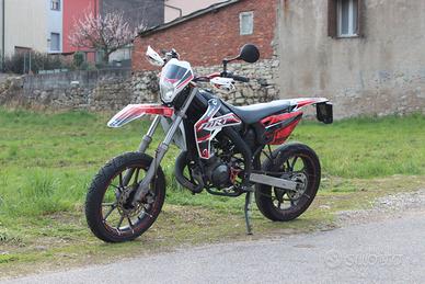 Motard 50 cc rieju mrt