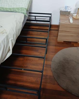 LETTO COMPLETO DI MATERASSO E RETE