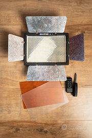 Pannello led YONGNUO YN600L II 5600K + filtri