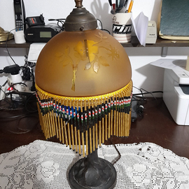 Lampada da tavolo/abat-jour