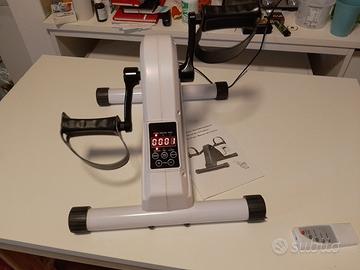 Cyclette da scrivania o pedaliera portatile TODO