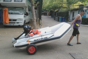 Solo Tender-gommone Quicksilver tendy 2,40.No mot