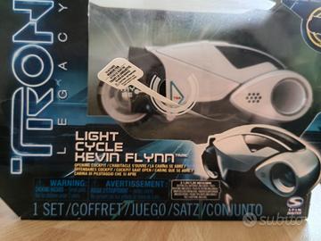 Tron Legacy Light Cycle Kevin Flynn Disney