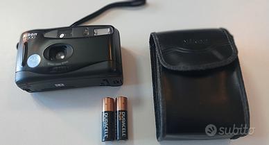 Fotocamera Reflex Nikon EF-200