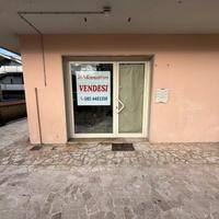 Locale - Montesilvano (Villa Carmine) - 61 000 €