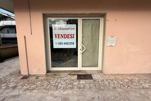 Locale - Montesilvano (Villa Carmine) - 61 000 €