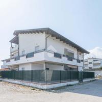 3 LOCALI A ROSETO DEGLI ABRUZZI