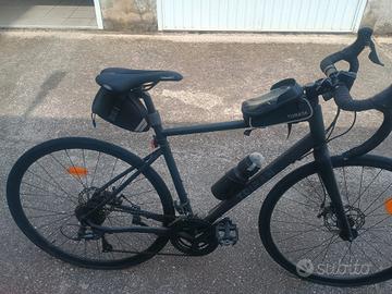 bici da corsa triban RC 500