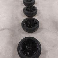 Cerchi 14" in lega gommati