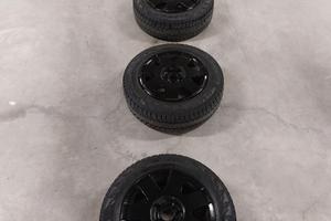 Cerchi 14" in lega gommati