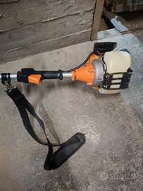 Decespugliatore a scoppio