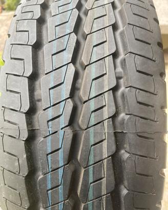 Ruota 225/65 r16  112/110R con cerchio