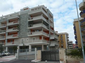 Locale 90 mq x ufficio , commerciale, studio medic