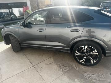 q3 sportback sline quattro