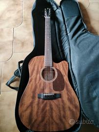 chitarra acustica Thomann