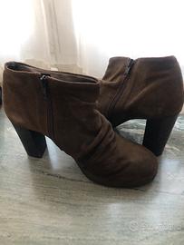 Stivaletto alla caviglia  martone chiaro