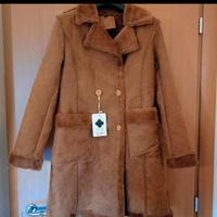 Eco montone color caramello  donna