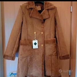 Eco montone color caramello  donna