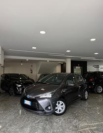 Toyota Yaris 1.5 Hybrid 5 porte Business