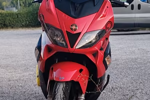Gilera nexus 500 anno 2010 ie