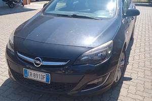 OPEL Astra 4ª serie - 2013