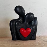 Statua 3D in PLA – Coppia con cuore rosso