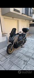 Yamaha xmax 300