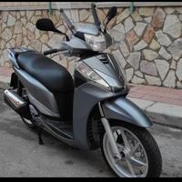 SK300 Honda