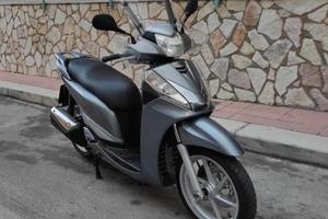 SK300 Honda