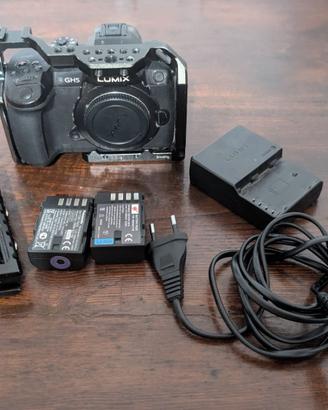 Lumix GH5 + Cage SmallRig Oculare non funzionante