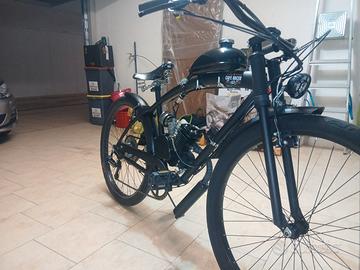 Prototipo bici a motore