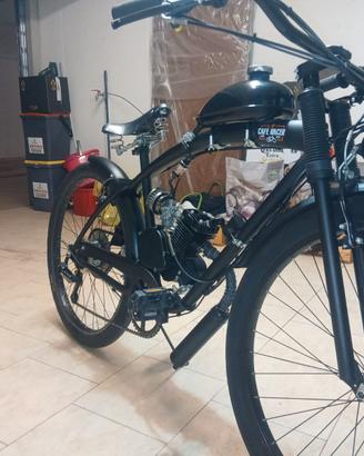 Prototipo bici a motore