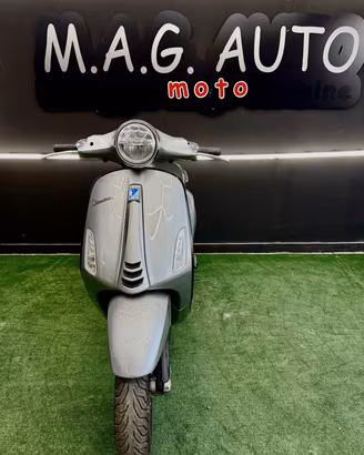 Piaggio Vespa 125 Primavera