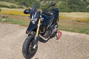 Aprilia Dorsoduro 750