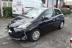 Toyota Yaris 1.5 Hybrid 5 porte Business