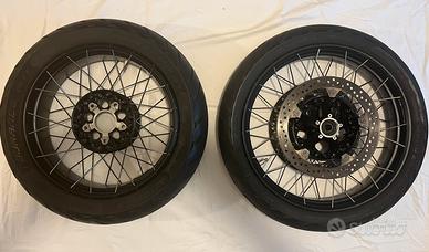 Cerchi bmw gs R1200GS R1250GS  dal 2013-2024