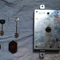 Serratura porta blindata doppia mappa Mottura