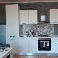 Cucina disponibile per ritiro il 28/29 marzo 2026