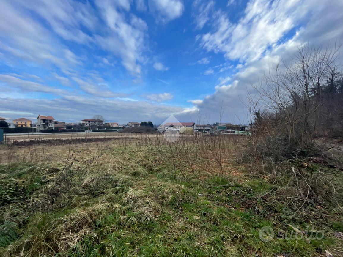 TER. RESIDENZIALE A GATTICO - Vista 2