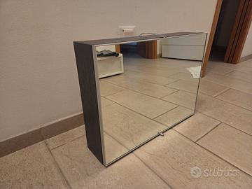 Pensile specchio contenitore bagno vasistas