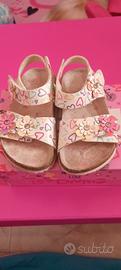 sandali