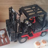 Muletto  Mod. 13106 motori elettrici Simil Lego