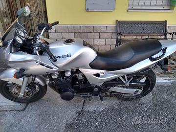 Kawasaki zr-7s