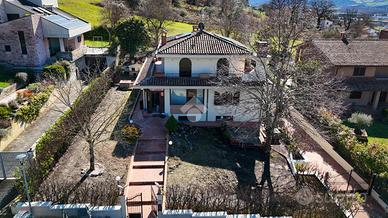 VILLA SINGOLA A GUBBIO