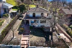 VILLA SINGOLA A GUBBIO