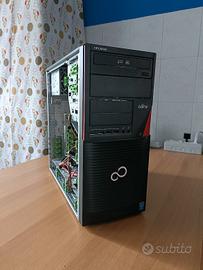 PC Fujitsu con Intel Xeon