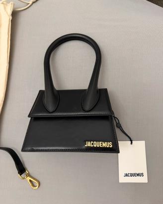Jacquemus borsa nera con manico rigido