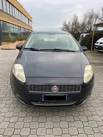 Fiat Grande Punto 1.4 Metano 2009 - €1199 -